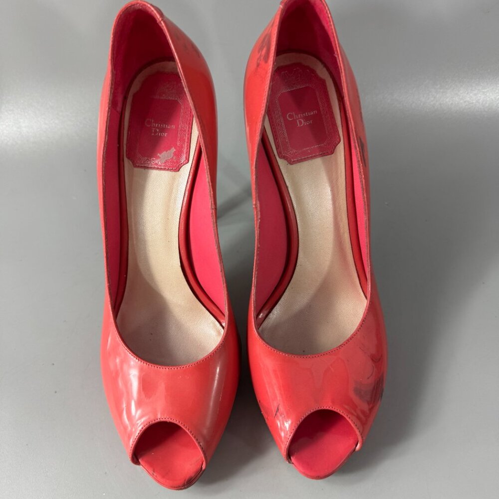 Dior Miss Dior Pink Coral Patent Leather Peep Toe Stiletto Heels Pumps size 38.5 - Picture 4 of 13